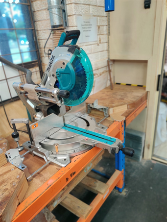 Our new Makita drop saw due mostly due to the generosity of Bunnings